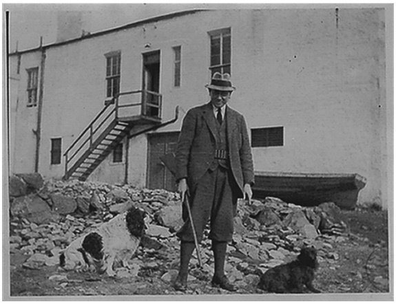 Ian Hunter, Laphroaig